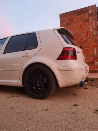 Volkswagen Golf 1998