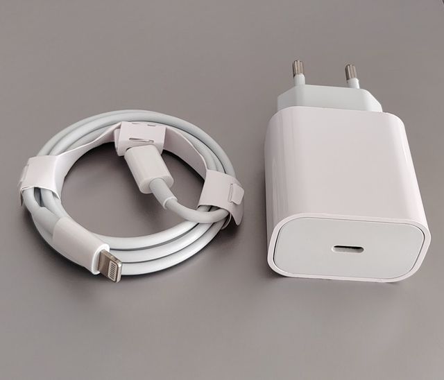 20W Cargador compartible iPhone 14 13 Carga Rápida