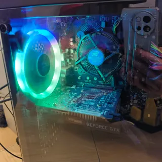 PC Gaming con RGB