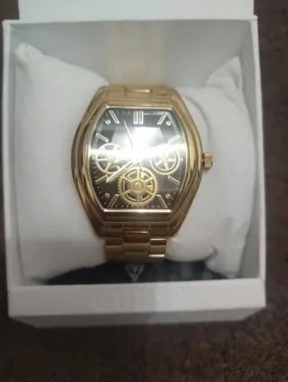 Reloj Guess Dorado Negro Nuevo