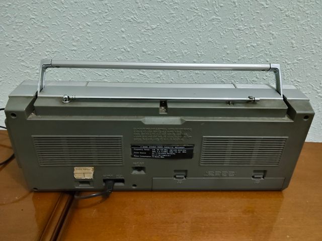 Radio Cassette Conic Vintage Plata