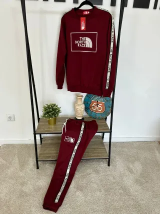 Chándal 100x100 Algodón logos bordados