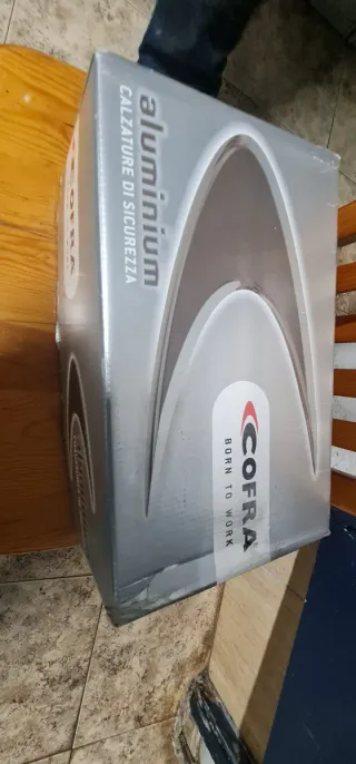 Zapatos de seguridad Cofra negros/grises