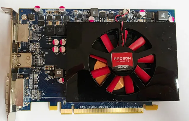 Scheda Video AMD Radeon HD 7470