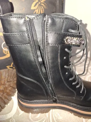 Stivaletti neri GAVI