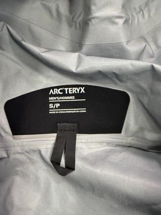 Chaqueta Arc'teryx Alpha SV Hombre Talla S