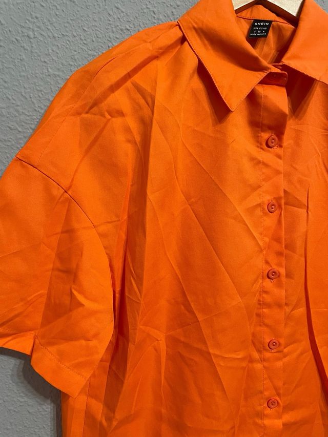 Conjunto camisa y pantalón