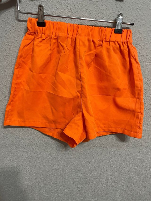 Conjunto camisa y pantalón