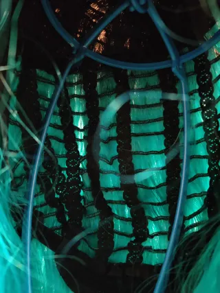 Peluca Melena Ombré Negro a Turquesa Sin Flequillo