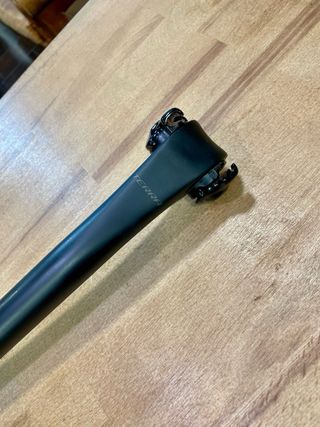 Tija Roval Terra 27.2 Carbono