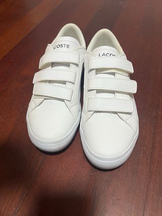 Tenis Lacoste niño velcro blanco talla 33