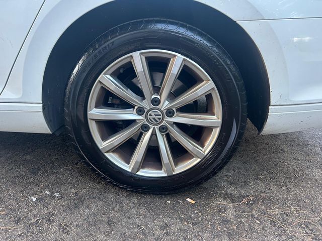 Volkswagen Passat 2.0TDI 150CV ETIQ C 2016