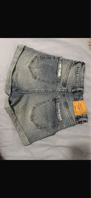 Shorts vaqueros desgastados