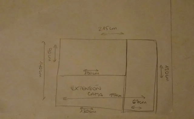 Sofá cama con chaise longue con almacenamiento