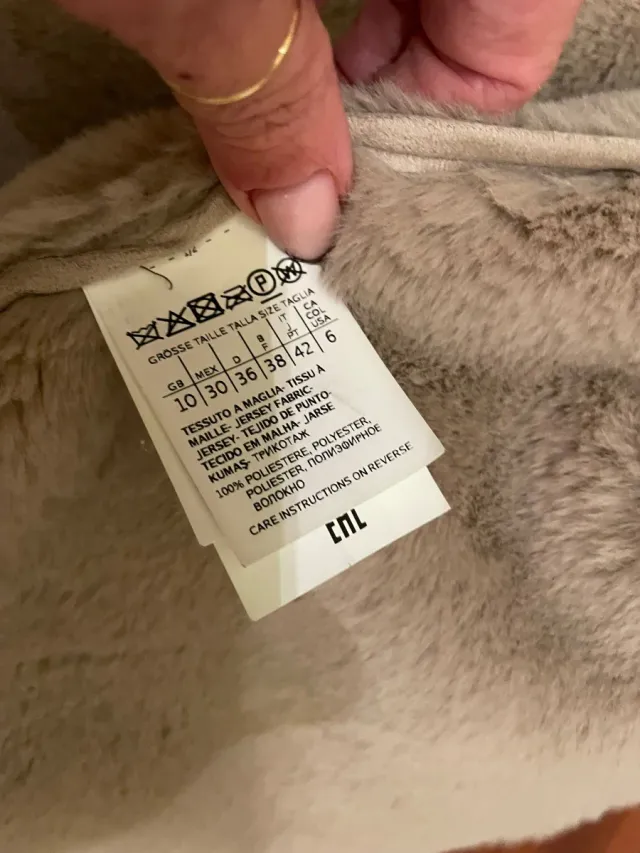 Montone Intrend Beige