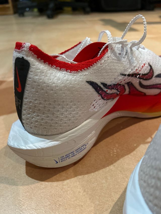 Nike Vaporfly Talla 43 Running. A estrenar.