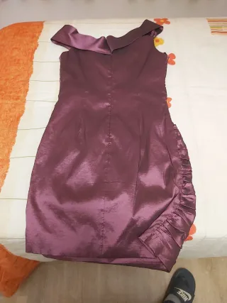 Vestido de fiesta morado