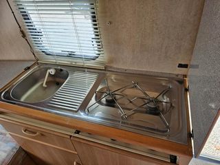 Caravana Adria FM 402