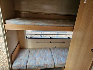 Caravana Adria FM 402