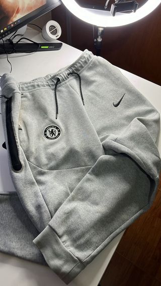 Nike Tech Fleece Chelsea
