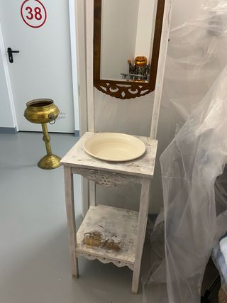 Palanganero de madera