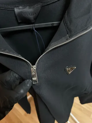 Sudadera Prada Negra Media Cremallera