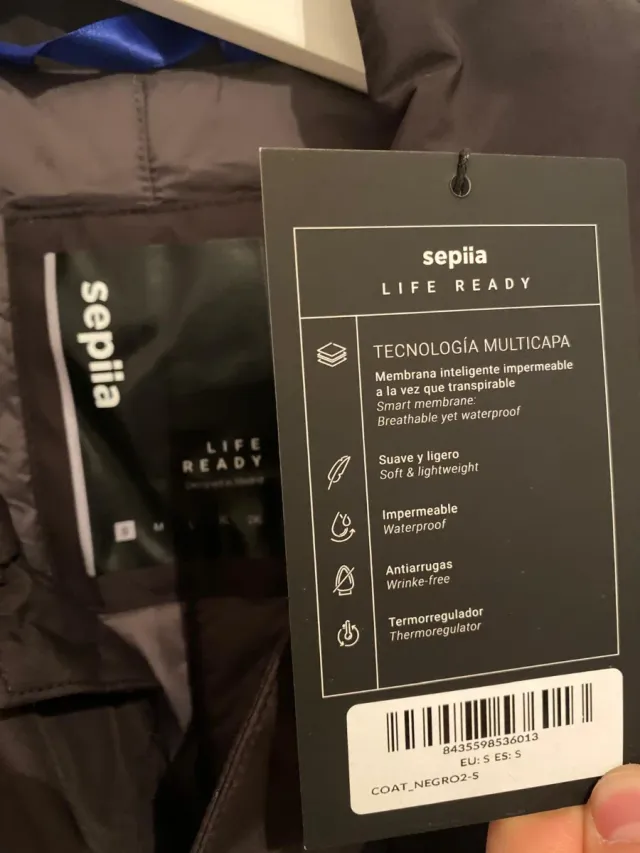 Chaqueta sepiia negra Alaves