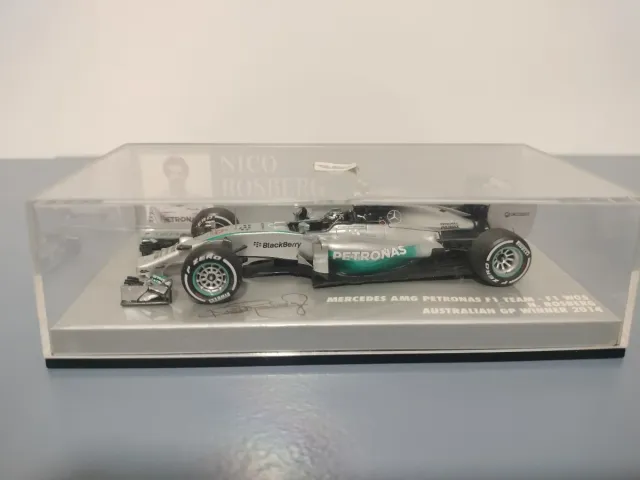 Mercedes F1 Nico Rosberg 2014