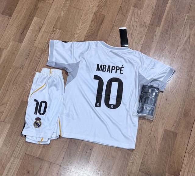 Conjunto Real Madrid Talla 10 Años