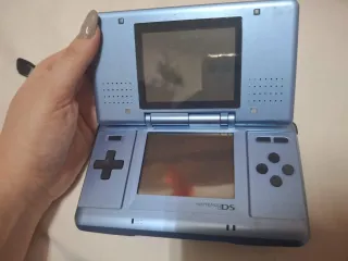 Nintendo DS Lite Blu-ray funzionante.