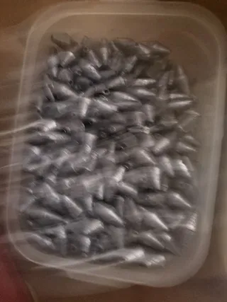 Plomos de pesca varios modelos y tamaños