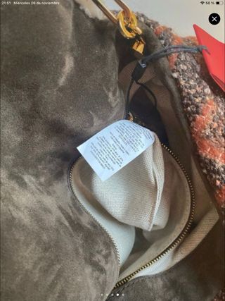 Bolso nuevo con etiqueta de carolina herrera