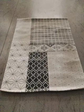 2 Alfombras salón 2,50x1,90m y 2,80m