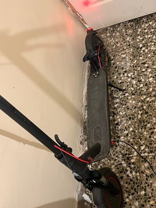 Patinete eléctrico como ￼