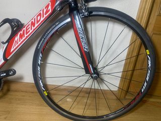 Bici Carbono Pequeña