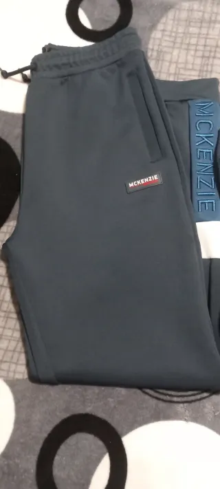 Conjunto McKenzie Chándal Azul y Blanco