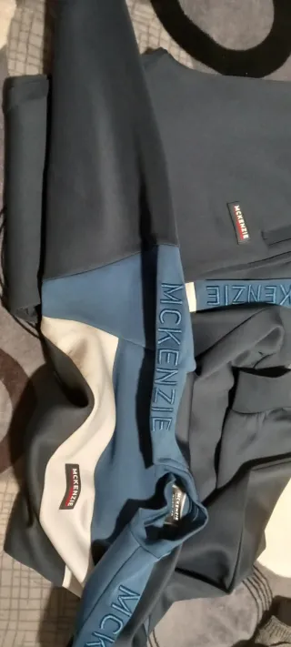 Conjunto McKenzie Chándal Azul y Blanco