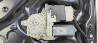 ELEVALUNAS TRASERO IZQUIERDO VOLKSWAGEN PASSAT BE