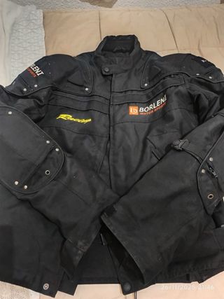 Honda CBR 600 RR + Casco, Guantes y Chaqueta