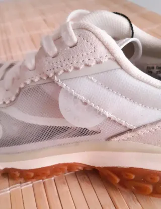 Zapatillas Bimba y Lola Beige/Blanco