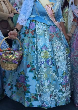 Falda de fallera multicolor