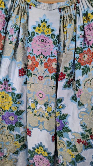 Falda de fallera multicolor