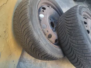 Llantas 5x100 y neumáticos 185/55R15 82T