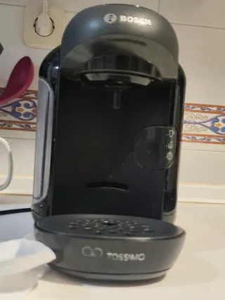 Cafetera Tassimo Bosch Negra