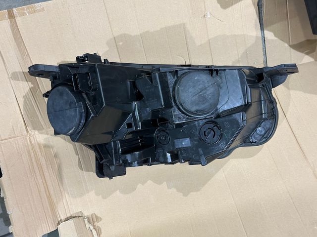 Faros Peugeot Rifter