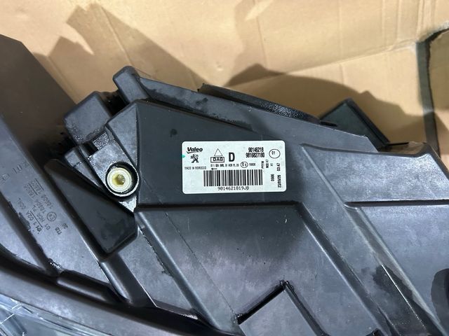 Faros Peugeot Rifter