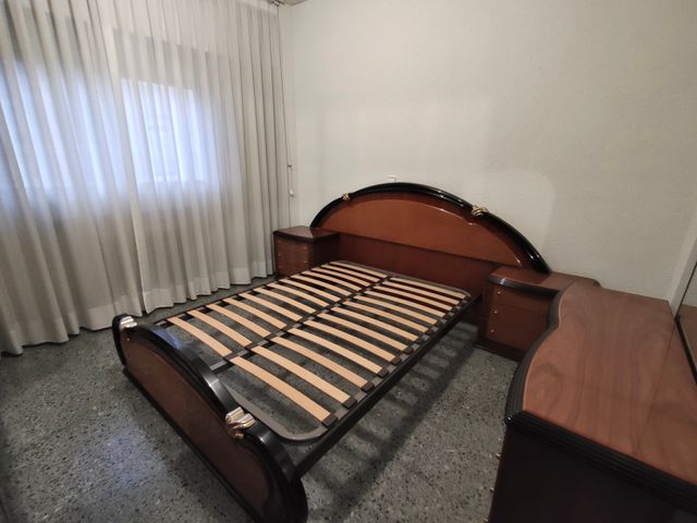 Estructura cama vintage madera
