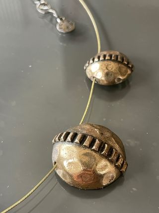 Collana Ikita Paris con elementi dorati