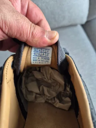 Zapatillas Le Coq Sportif grises y negras