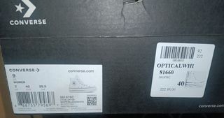 Zapatillas Converse plataforma blancas.